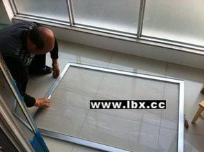 专业纱门纱窗维修换新 防盗纱窗 换门窗卖五金配件